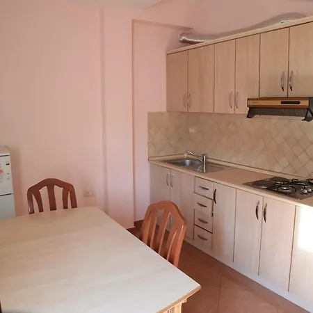 Hotell Vila Bregdeti 3*